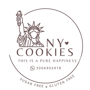 Logo de NY Cookies: la Estatua de la Libertad sosteniendo una antorcha, con el lettering NY Cookies, el lema “this is a pure happiness” y los sellos sugar free y gluten free.